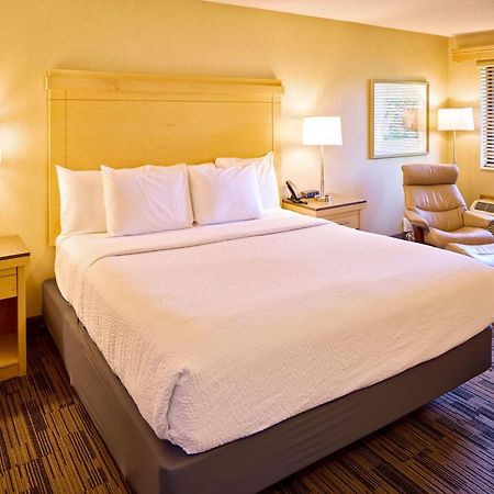 Livinn Hotel Cincinnati North/ Sharonville Zewnętrze zdjęcie