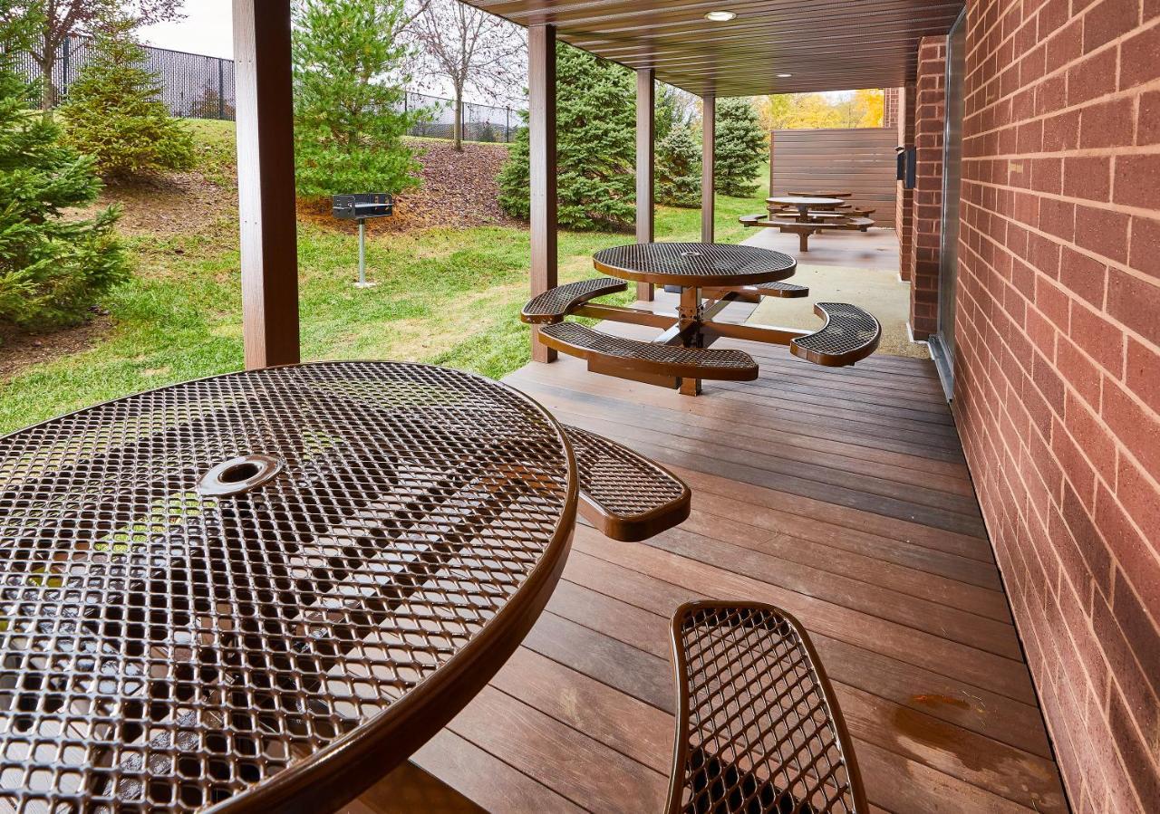 Livinn Hotel Cincinnati North/ Sharonville Zewnętrze zdjęcie